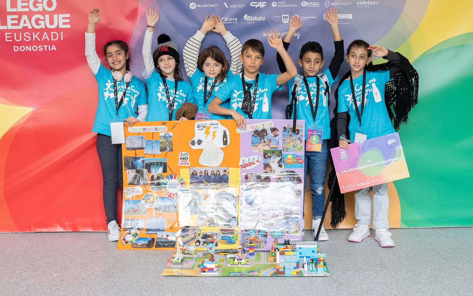 Axular Lizeoa y Santo Tomás Lizeoa, ganadores en la sede donostiarra de la 14ª First Lego League Euskadi en la que participaron 300 estudiantes